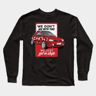 Micra's don't age we get in style Long Sleeve T-Shirt